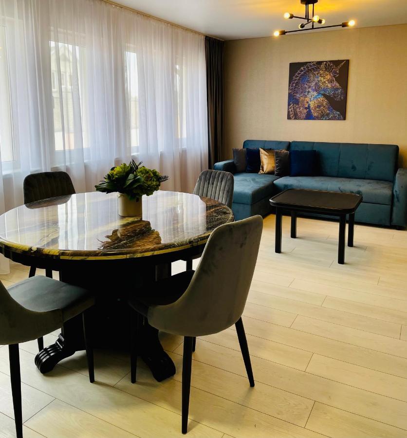 Ly Apartamentai بالانغا المظهر الخارجي الصورة