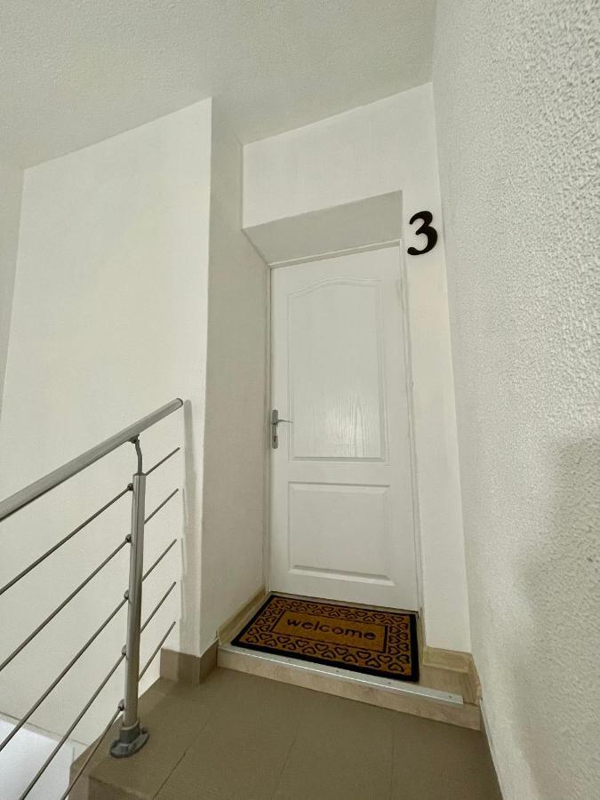 Ly Apartamentai بالانغا المظهر الخارجي الصورة